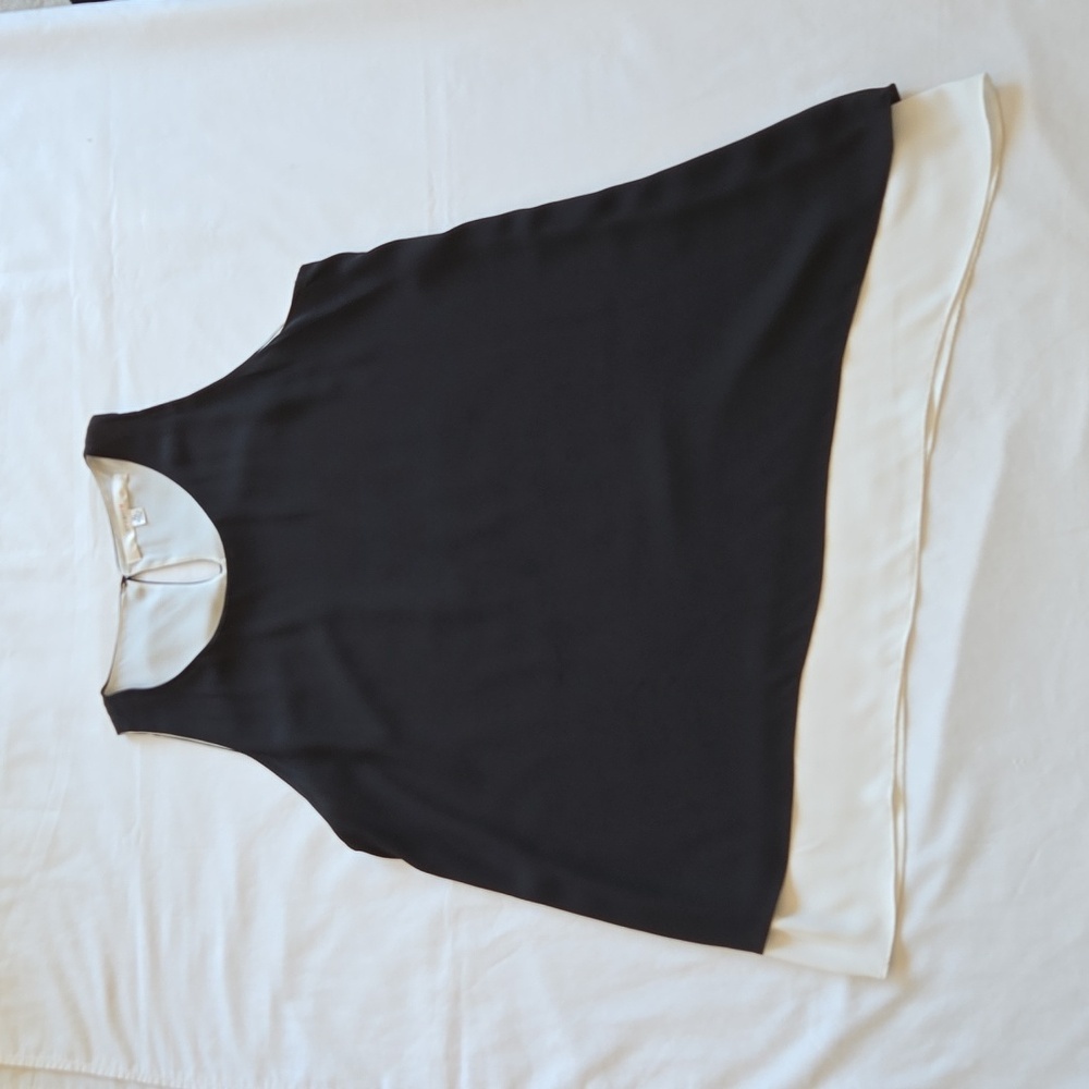 Studio M Black and White Sleeveless Assymetrical Top